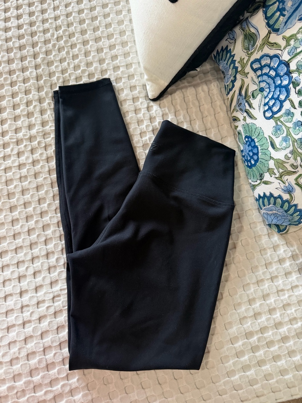 Zobha Black High-Rise Leggings